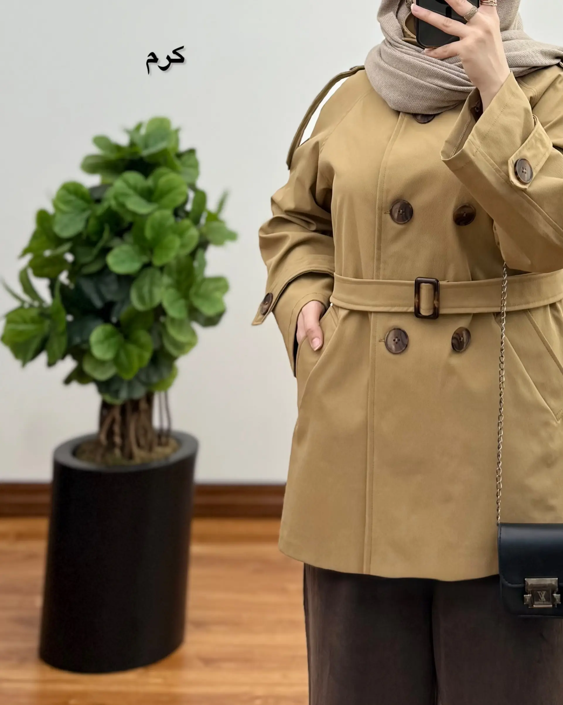 ترنچ کت برشکا